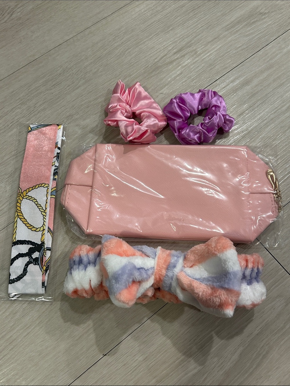 Spa (NWOT) Self-Care Bundle #1 - Picture 6 of 6